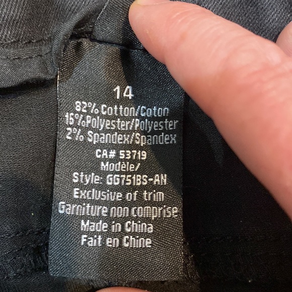 GG Jeans. Size 14. Black jeans - Picture 2 of 9
